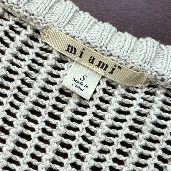 MIAMI Boutique Open Weave Knit Sweater Cardigan with Shoulder Detail - small - Picture 12 of 13